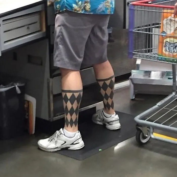 43 Tatuajes horribles para recordarnos que algunos errores son difíciles de borrar
