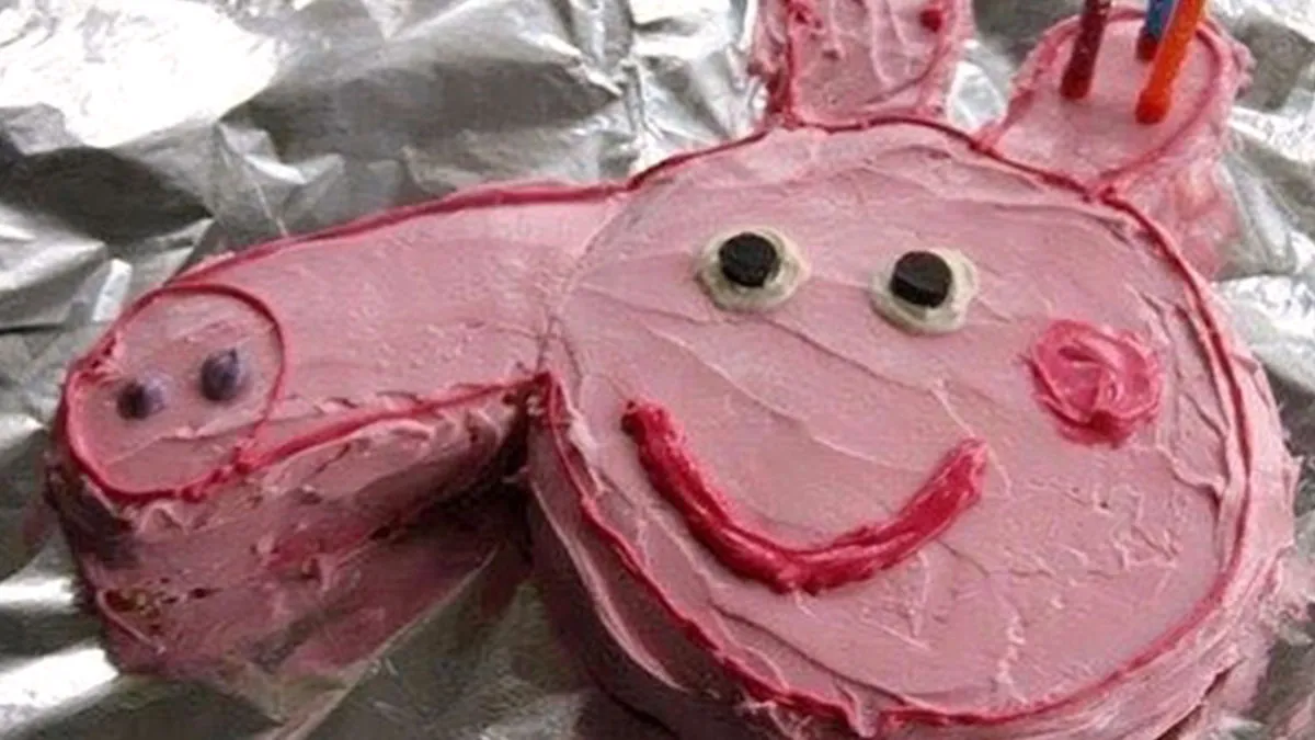 These Nightmarish Cakes Might Leave You In Nervous Laughter (32 Pictures)