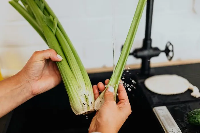 “Tastes Like Dirt”: 30 Things Some Netizens Can’t Believe People Actually Enjoy Eating
