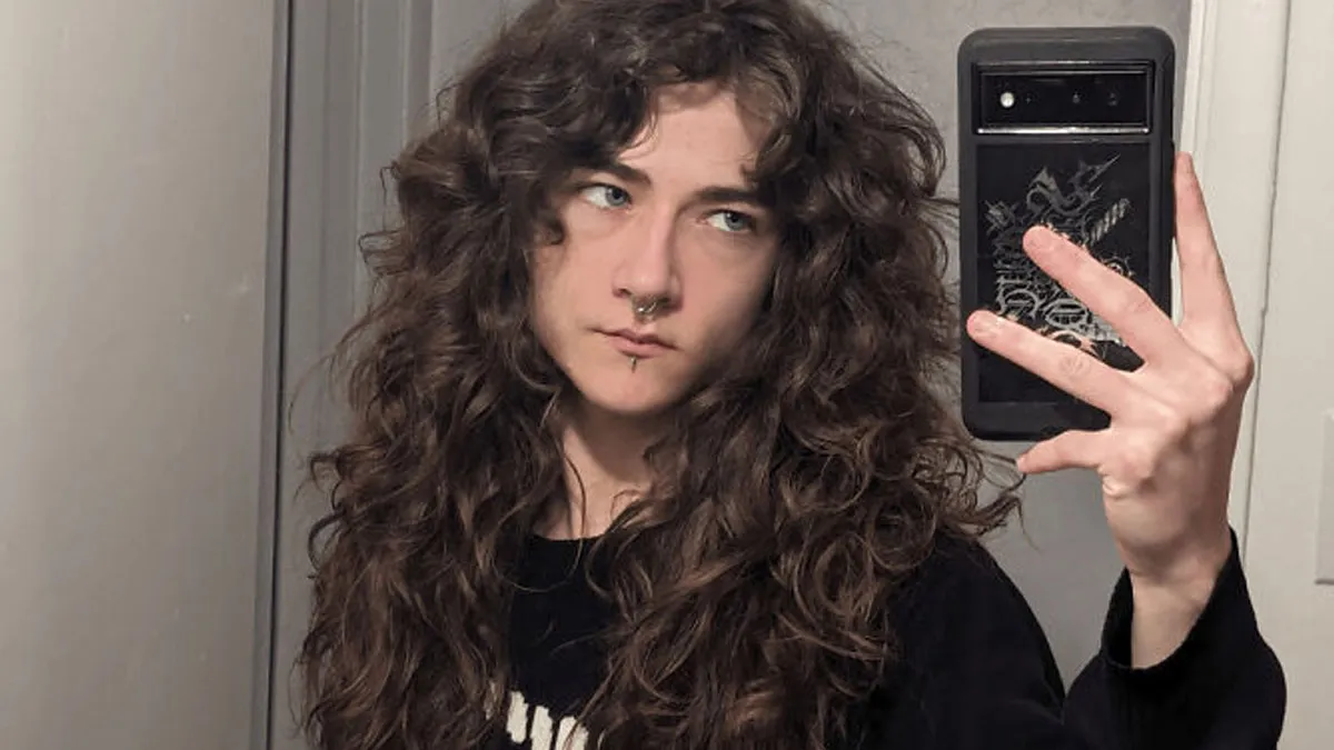 30 Men Who Grew Out Their Hair And Ended Up Looking Very Awesome (New Pics)