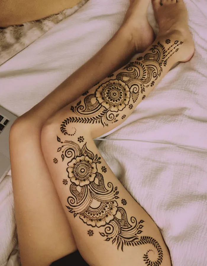 Henna in Full Bloom
