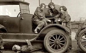 50 Interesting Historical Photographs That Might Teach You Something New
