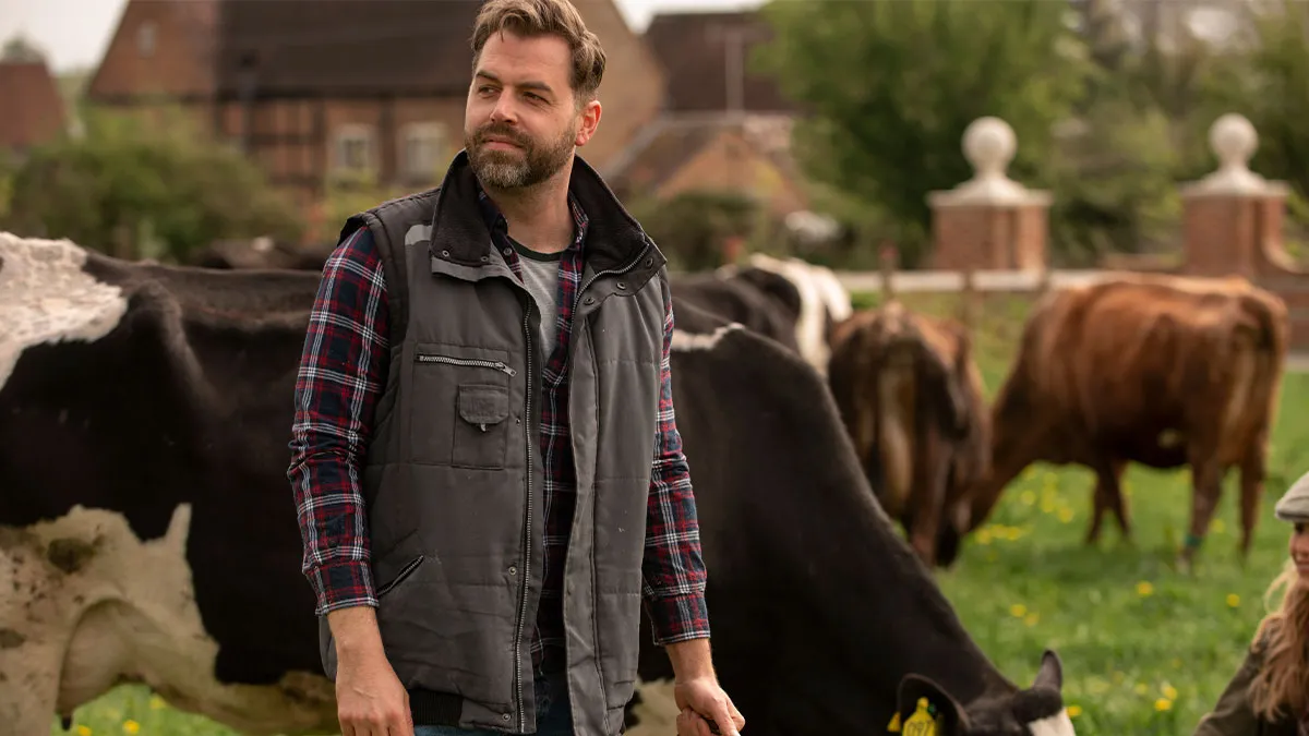 Farmer Laughs In HOA's Face And Tells Them To Get Lost