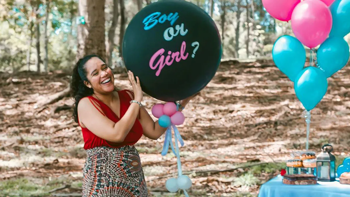 Heartbreaking For The Kids: Couple's Gender Reveal Goes Viral For All The Wrong Reasons