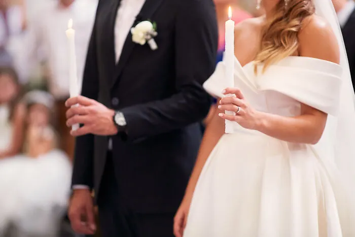 “Had A Bridesmaid Go Into Labor”: 40 Wild And Sad Things That Happened At Weddings