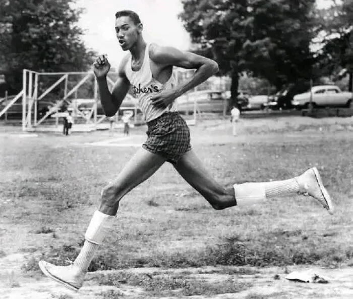 Wilt Chamberlain a los 17 años, 1954