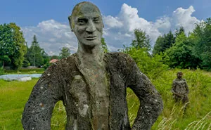 Off The Beaten Path: The Fascinating Sculptures Of Adam Szubski (17 Pics)