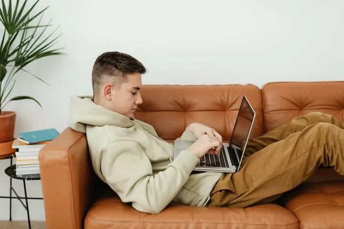 28 Notable Websites From The Dawn Of The Internet That Young People Surely Missed Out On