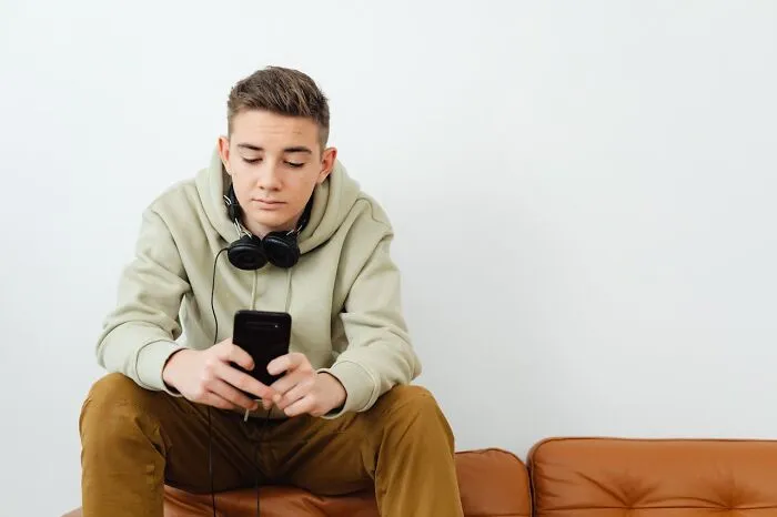 “I’m Guessing He Was Very Popular In Prison”: 50 Times Popular Kids Seriously Messed Up