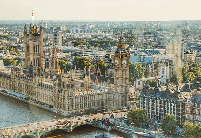 “Commit Some Crimes, Go To Prison”: 40 People Share Where They Would Move To If Given The Chance