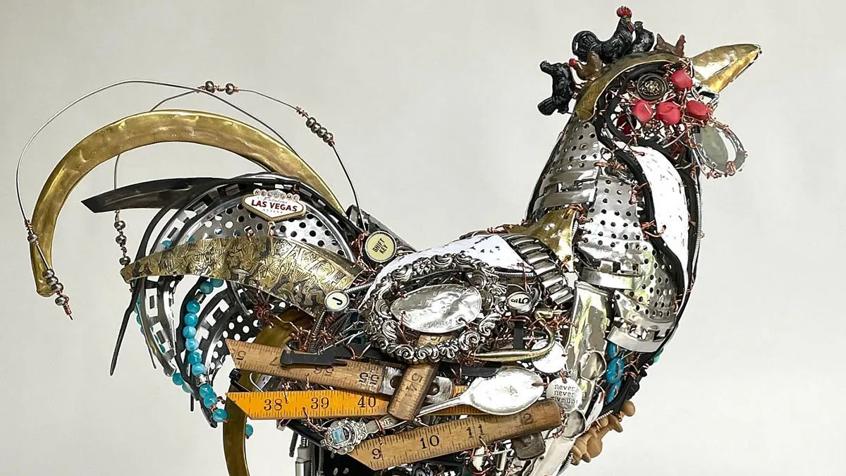 This Artist Repurposes Scrap Metal, Discarded Objects, And Textile Into Animal Sculptures (20 New Pics)