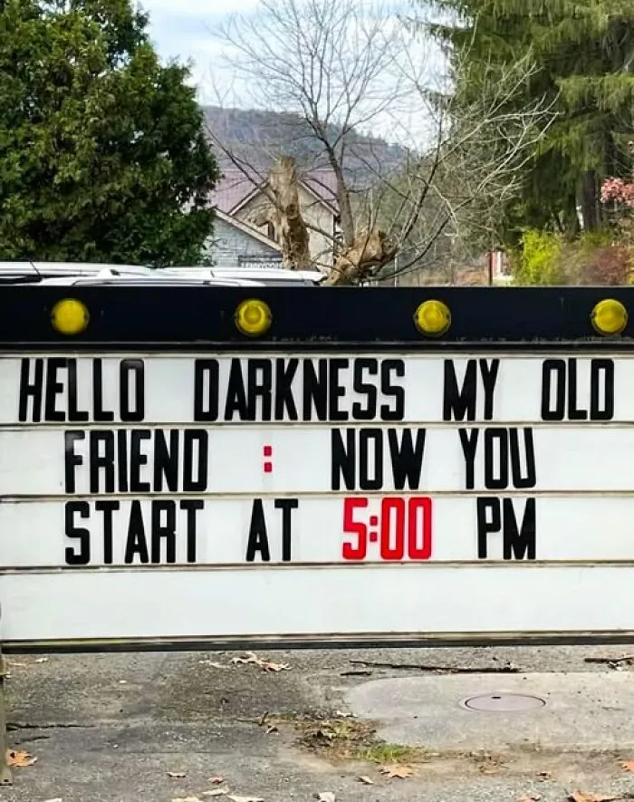 50 Signs So Ridiculous They’re Actually Brilliant, As Spotted By People Online (New Pics)
