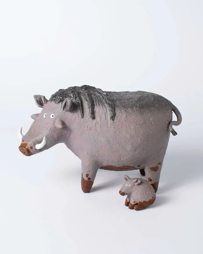 30 Quirky Ceramic Figures By Helen Burgess That Might Make You Smile