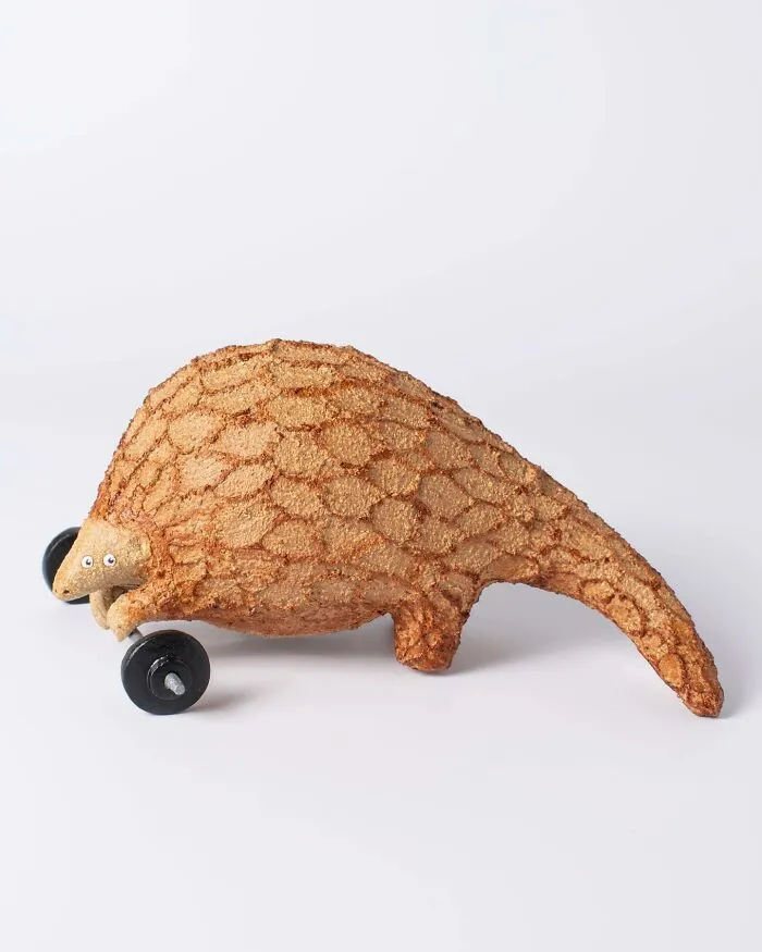30 Quirky Ceramic Figures By Helen Burgess That Might Make You Smile