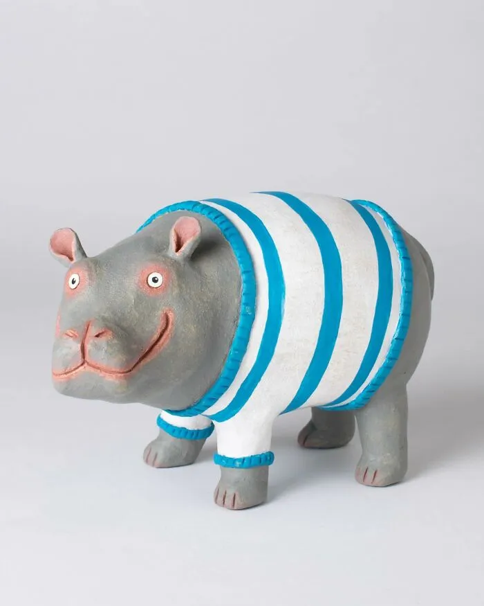 30 Quirky Ceramic Figures By Helen Burgess That Might Make You Smile
