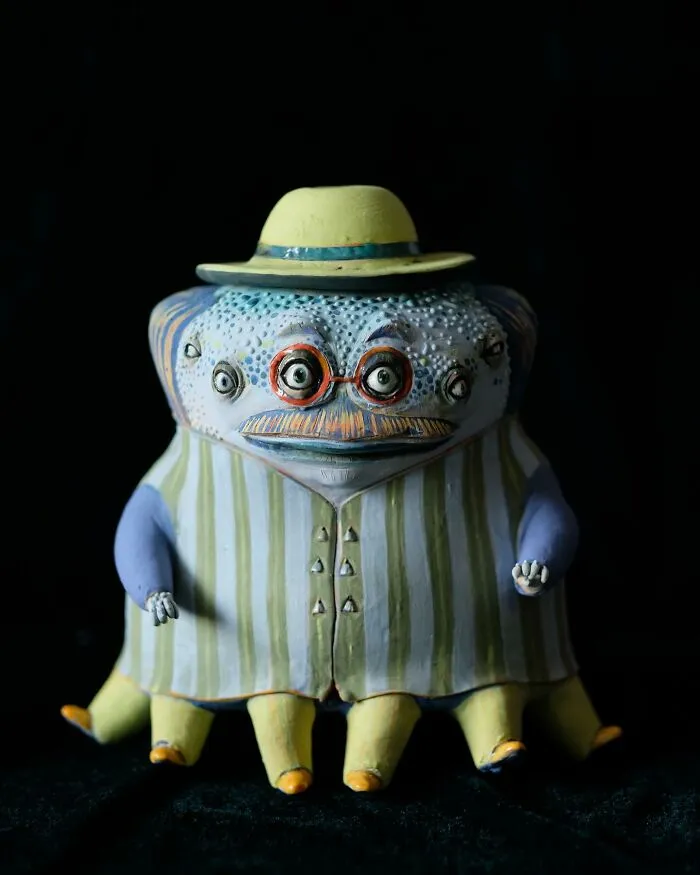 These Playful Ceramic Sculptures By Nastia Calaca Are Bursting With Personality (30 Pics)