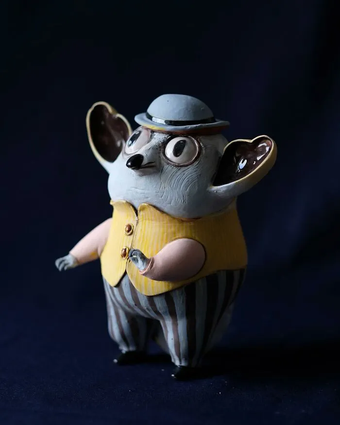 These Playful Ceramic Sculptures By Nastia Calaca Are Bursting With Personality (30 Pics)