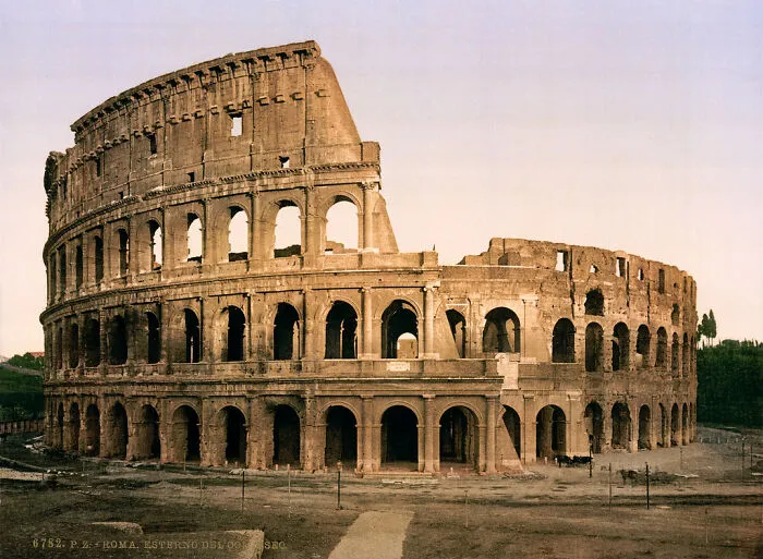 Oldest color photo of the Colosseum showing its appearance over 100 years ago.