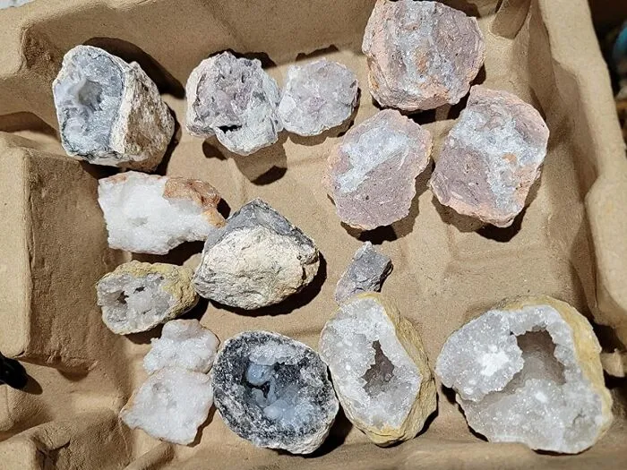 Uncover Hidden Beauty With <a Style="Display:inline;" Href="Https://Www.amazon.com/National-Geographic-Break-Premium-Geodes/Dp/B0160jb7is?ie=utf8&linkcode=ll1&tag=bphippopotamus-20&linkid=f5307752274a0a3bb5d2cced6f21b7b3&language=en_us&ref_=as_li_ss_tl" Target="_blank"><span Style="Font: Inherit; Color: #d74b1f;"> National Geographic Break Open 10 Premium Geodes</Span> And Let Your Kids Experience The Thrill Of Breaking Open Geodes To Reveal Stunning Crystal Interiors. It's A Magical And Educational Adventure!