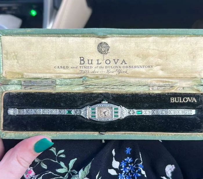 I Inherited This Watch Recently, Was Told It Was My Great Grandmothers (She Lived 1890-1950). Does Anyone Know What Year It’s From?