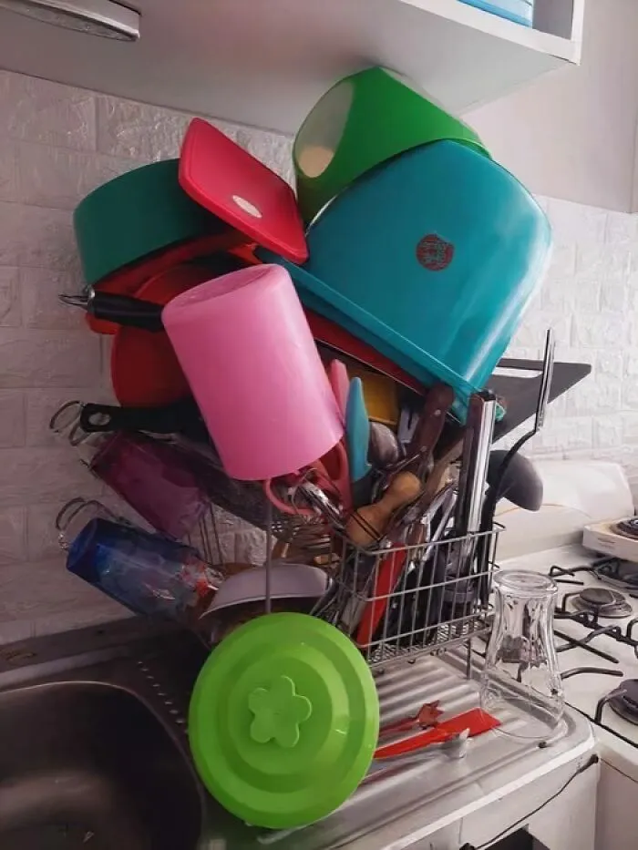 30 Pics That Are As Funny As They Are Unhinged