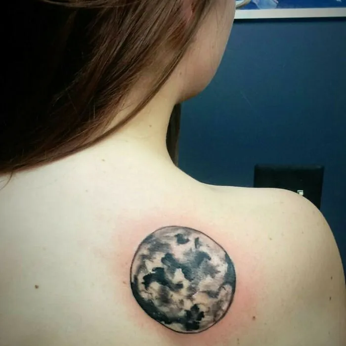 27 Personas que no se dan cuenta de lo horribles que son sus tatuajes (nuevas imágenes)
