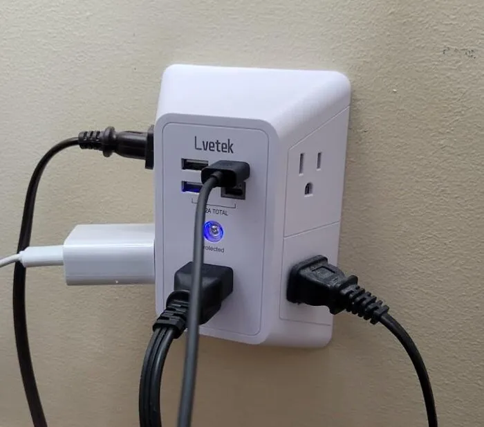 Power-Hungry Households Scored Big This Black Friday With <a Style="Display:inline;" Href="Https://Www.amazon.com/Lvetek-Extender-Outlets-Charging-Protector/Dp/B09bkhhl5h?ie=utf8&th=1&linkcode=ll1&tag=bpostrich-20&linkid=3f146f980b9b6d5d247ad6c9e20cec31&language=en_us&ref_=as_li_ss_tl" Target="_blank"><span Style="Font: Inherit; Color: #d74b1f;"> Outlet Extenders With USB Ports And Surge Protectors</Span>. These Versatile Gadgets Keep All Your Devices Charged And Protected, A Must-Have For Tech-Savvy Shoppers Looking To Simplify And Safeguard Their Setups!