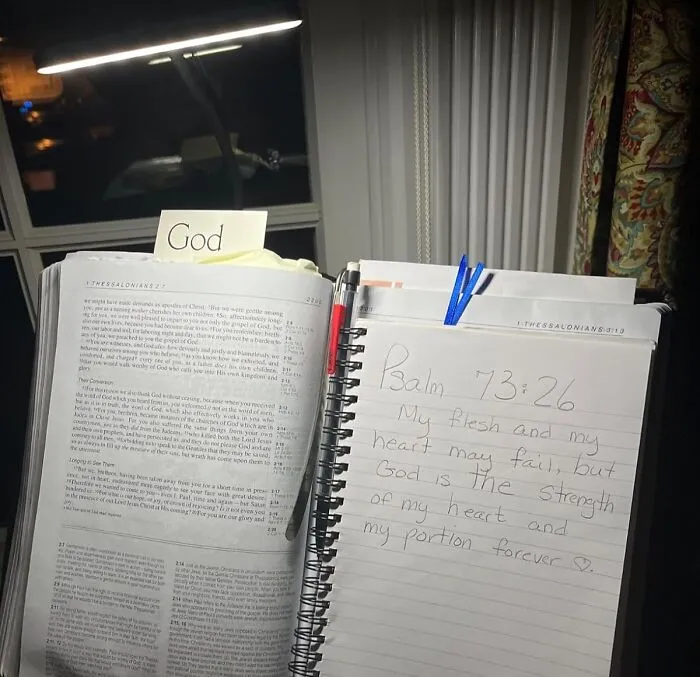 Shoppers Lit Up Their Reading Nooks This Black Friday With <a Style="Display:inline;" Href="Https://Www.amazon.com/Gritin-Rechargeable-Temperatures-Brightness-Lightweight/Dp/B0c3bc4qg2?ie=utf8&linkcode=ll1&tag=bpostrich-20&linkid=ae4c1e236fcd417b19555b5346de2b2c&language=en_us&ref_=as_li_ss_tl" Target="_blank"><span Style="Font: Inherit; Color: #d74b1f;"> LED Rechargeable Book Lights</Span>. These Handy Lights Provide A Clear, Bright Glow, Making It Easy To Read In Any Lighting Condition, Whether You're Settling In For A Cozy Night Or Enjoying A Quiet Moment On The Go!