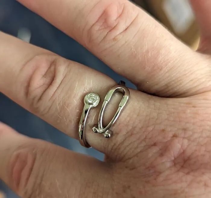 <a Style="Display:inline;" Href="Https://Www.amazon.com/Ylt-Stethoscope-Sterling-Heartbeat-Jewelry/Dp/B0cwbzpcrw?ie=utf8&linkcode=ll1&tag=bpdog-20&linkid=9a5a5ab80853765c220bf6cd16ed49ac&language=en_us&ref_=as_li_ss_tl" Target="_blank"><span Style="Font: Inherit; Color: #d74b1f;"> Stethoscope Ring </Span> Is The Symbol Of Respect, Recognition, And Recurring Love For The Compassionate Caregivers Who Wear Their Hearts On Their Sleeves