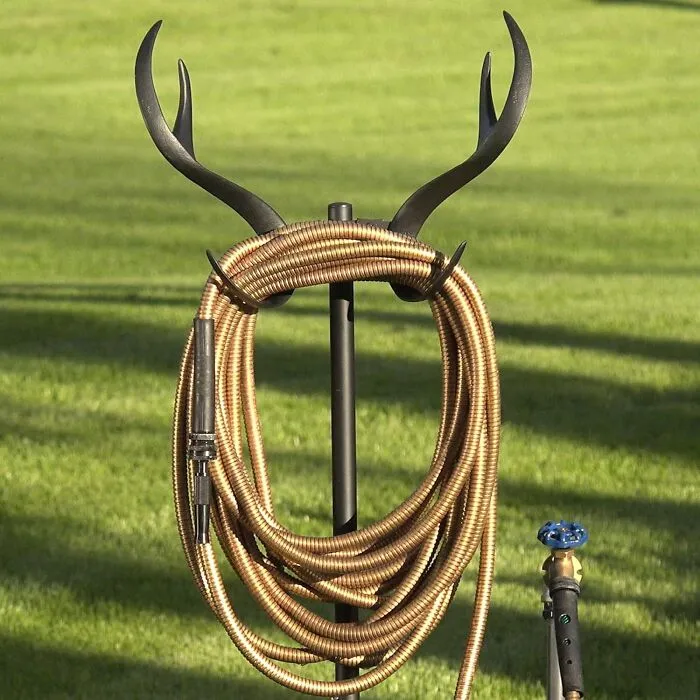 This <a Style="Display:inline;" Href="Https://Www.amazon.com/Bernini-Freestanding-Decorative-Beautiful-Outside/Dp/B0cdjv6466?crid=32mac4izp25sw&dib=eyj2ijoimsj9.yjkz256wnphdexhvhe7ztgc_x01m4wqqibnnnonepzuaxhj7h74k5ywa6njd0jfugf79uhn23lkh_0xshqcqkxsecr89phj6_bvd6_yaqzwdz5jc1xsi_lks0xp5duqb67dkw8_h4p_uljan1iamb_ut6vly8afbu0xygozuqne0vkm0iauiwr-Oukcuytcq7iusmj9fyq43azq4a4fwk--Ecoaalbvd0avy8-Fbfktpihsw8kv7zegj2fqr5bvqhxsopoalbjhmnzee8aqnqq.a7ysyl1dkgsfexst2eadvzslosp1qaxxfo7xkxppagy&dib_tag=se&keywords=garden%2bhose%2bantlers&qid=1732610629&sprefix=garden%2bhose%2bantlers%2caps%2c178&sr=8-2&th=1&linkcode=ll1&tag=bpdog-20&linkid=b0e8cbb2a46a84d7b6f9063c8f007f1d&language=en_us&ref_=as_li_ss_tl" Target="_blank"><span Style="Font: Inherit; Color: #d74b1f;"> Antler Garden Hose Holder </Span> Is The Rustic, Quirky, And Whimsical Gift That'll Make Her Garden Game Strong And Her Heart Skip A Beat