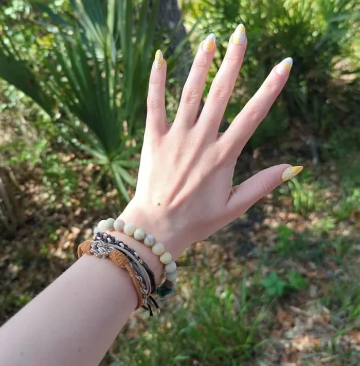<a Style="Display:inline;" Href="Https://Www.amazon.com/Styles-Bracelet-Colors-Accessories-Elastics/Dp/B0c6gwbkw2?ie=utf8&linkcode=ll1&tag=bpdog-20&linkid=04552bc064c9b3e643ceb423d2af9385&language=en_us&ref_=as_li_ss_tl" Target="_blank"><span Style="Font: Inherit; Color: #d74b1f;"> Hair Ties That Look Like Boho Bracelets </Span> Are The Ultimate Triple Threat: Keeping Your Locks In Place, Slaying The Boho-Chic Style Game, And Watching Your Hair Tie Game Soar