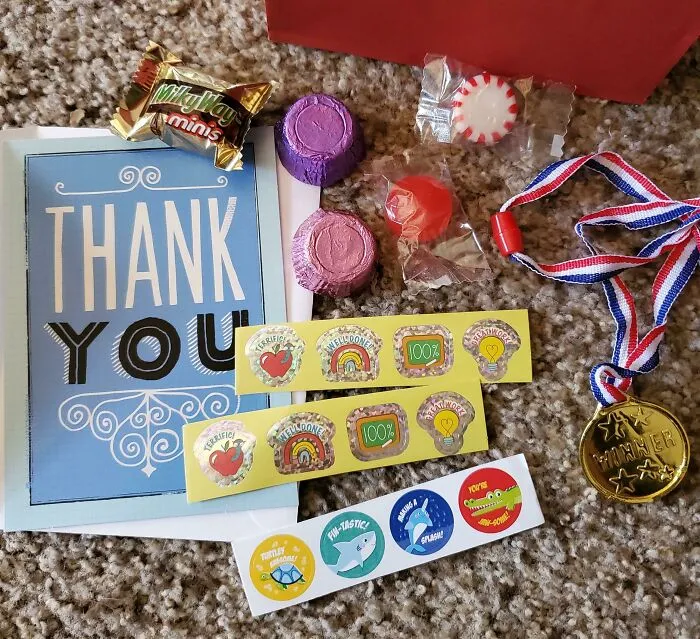4 Of My Coworkers Quit Last Week, So Corporate Handed Out Gift Bags. Corporate Clearly Thinks We're Kindergarteners