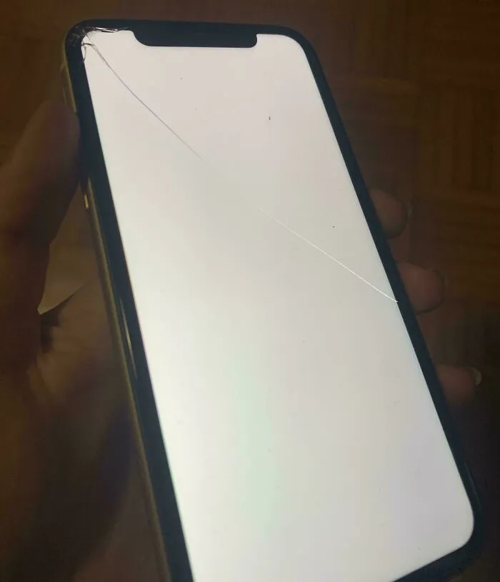 Cracked phone screen, illustrating a common Christmas accident.