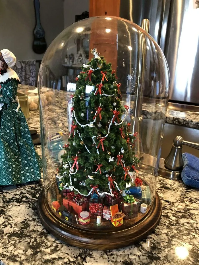 My Grandma Handmade These Mini Christmas Trees And Gave One Of These To Each Of Her Daughters Long Before I Was Born. Can’t Imagine The Patience To Hand Make This 4 Times Over