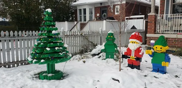 Saw These Christmas Lawn Decorations Constructed Entirely Out Of LEGO Today