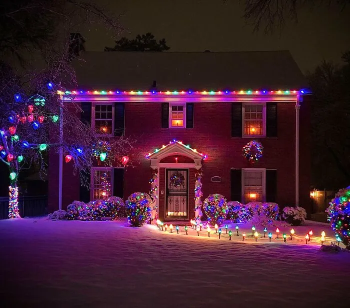 Christmas Lights Always Look Better With Snow