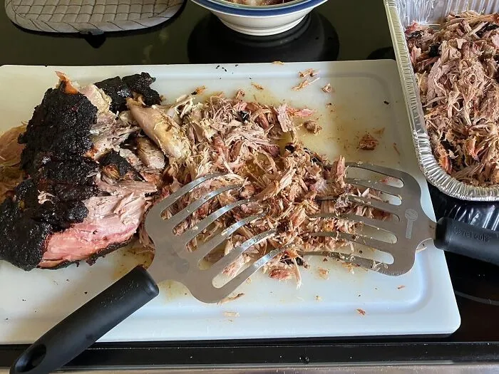 You Can Bet Your Bottom We Will Be Having Pulled Pork For Breakfast, Lunch, And Dinner Thanks To These <a Style="Display:inline;" Href="Https://Www.amazon.com/Cave-Tools-Meat-Claws-Accessories/Dp/B074zp426c?ie=utf8&th=1&linkcode=ll1&tag=bpgoldfish-20&linkid=2ac38db42d7e11863a657e7f64f0d05b&language=en_us&ref_=as_li_ss_tl" Target="_blank"><span Style="Font:inherit;color:#d74b1f;"> Meat Claws </Span> 
