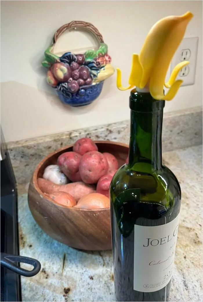 If You Slip Up And Can't Finish Your Fine, Top It Off With This <a Style="Display:inline;" Href="Https://Www.amazon.com/Fred-Banana-Wine-Bottle-Stopper/Dp/B005lgux5a?ie=utf8&th=1&linkcode=ll1&tag=bpbobcat-20&linkid=3b193b0a32e1e49b73b61b4bf5892927&language=en_us&ref_=as_li_ss_tl" Target="_blank"><span Style="Font:inherit;color:#d74b1f;"> Banana Stopper</Span> 
