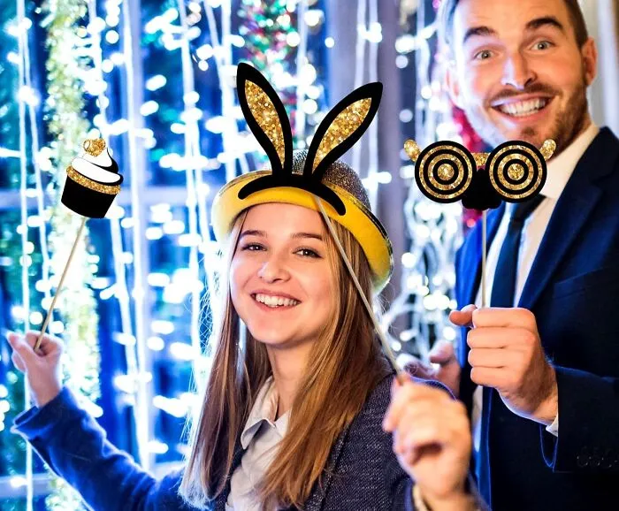 What Is A New Year's Party Without Some Corny <a Style="Display:inline;" Href="Https://Www.amazon.com/Zonon-Lipstick-Variety-Birthday-Weddings/Dp/B08ttvq76n?crid=2tf3bahzrynte&dib=eyj2ijoimsj9.x5mpekr8qajsp5cq99odznggxsuv0fvnc-Yrx3zry2zqqomzsankr6nouizvdx9nrwnha3ab06cdqdrhdtodhs70ylfjkqujea2u9hv2kdhe8yxzdvtyclupadjyqzqzs75kdtx-Eynadwqfp6p-U9erpowlchywohag0_zoyvh2sec0zrey-3achy0xv41mfzuo-Vbmnesxlmb7bsi6auyz3gjj3rhbfjotlzxmffc.zhhfv_8u21hunweeljbr0a3pe9g4xfnxnusf_tblwj4&dib_tag=se&keywords=photobooth%2bdecor&qid=1733999798&sprefix=photobooth%2bdeco%2caps%2c268&sr=8-5&th=1&linkcode=ll1&tag=bpcherry-20&linkid=f46183199b8138954b429130ae6f336a&language=en_us&ref_=as_li_ss_tl" Target="_blank"><span Style="Font:inherit;color:#d74b1f;"> Photo Booth Props</Span> ?
