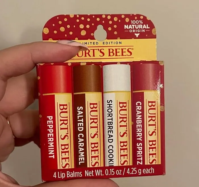  <a Style="Display:inline;" Href="Https://Www.amazon.com/Burts-Bees-Festive-Holiday-Moisturizing/Dp/B09zvn2rx3?ie=utf8&linkcode=ll1&tag=bpfrog-20&linkid=35c1bc53590e6d2570cca99ffba9316a&language=en_us&ref_=as_li_ss_tl" Target="_blank"><span Style="Font:inherit;color:#d74b1f;"> Burt's Bees Festive Lip Balm </Span> Will Not Only Fix Your Chapped Lips But It Will Get You In The Festive Mood Too!