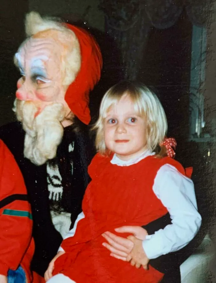 Growing Up I Couldn’t Understand Why My Brother Was So Afraid Of Santa. After Looking Through Old Albums, I Get It Now Bro