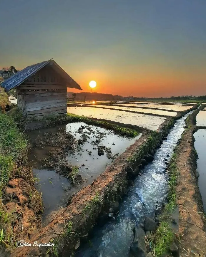 Este fotógrafo tomó 34 llamativas y auténticas fotos de la vida en Indonesia