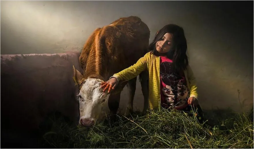 Travel, Culture, And Humanity: 30 Stunning Images By Photographer F. Dilek Yurdakul