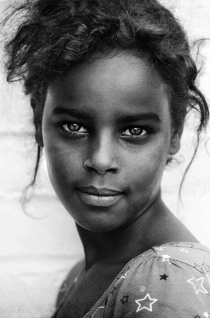 From Celebrities To Homeless: 45 Soulful Portraits Taken By Lee Jeffries