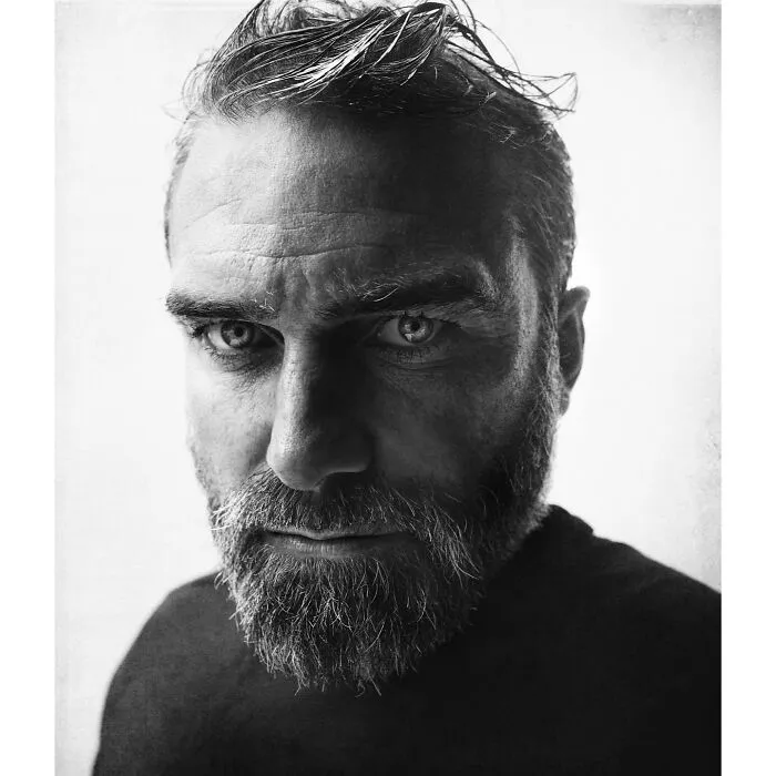 From Celebrities To Homeless: 45 Soulful Portraits Taken By Lee Jeffries