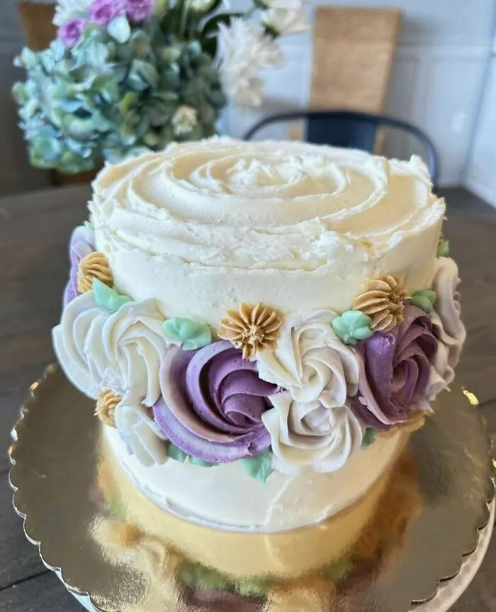 Mi madre se ha convertido en la jefa pastelera de la panadería con 60 años