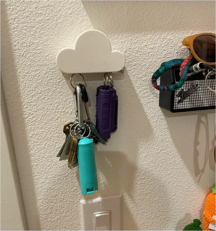 Don't Get Lost In The Clouds, Keep Your Keys In Check With A <a Style="Display:inline;" Href="Https://Www.amazon.com/Twone-White-Cloud-Magnetic-Holder/Dp/B016c1ulhm?ie=utf8&th=1&linkcode=ll1&tag=bpsquid-20&linkid=0c0caacf2fedb661c9dc25e24be48754&language=en_us&ref_=as_li_ss_tl" Target="_blank"><span Style="Font: Inherit; Color: #d74b1f;"> Magnetic Cloud Keyholder </Span> That's A Heavenly Helper