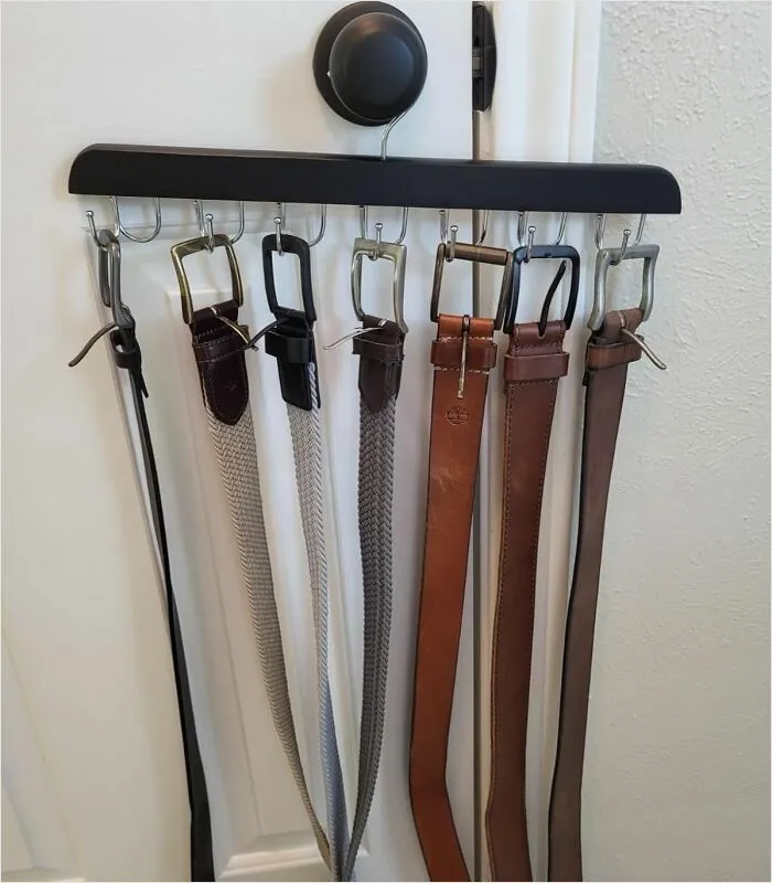 Hang In There, Your Closet's About To Get A Whole Lot Neater With A <a Style="Display:inline;" Href="Https://Www.amazon.com/Resovo-Accessories-Organizer-Organizers-Storage/Dp/B0cc98268t?ie=utf8&th=1&linkcode=ll1&tag=bpsquid-20&linkid=d9dd85f026e3a3a0571c2beb26337bed&language=en_us&ref_=as_li_ss_tl" Target="_blank"><span Style="Font: Inherit; Color: #d74b1f;"> Belt Hanger </Span> That Keeps Your Accessories On Track!