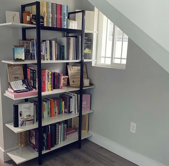 Level Up Your Library With A <a Style="Display:inline;" Href="Https://Www.amazon.com/Tribesigns-Bookshelf-Vintage-Industrial-Bookcase/Dp/B07m7ggycq?ie=utf8&th=1&linkcode=ll1&tag=bpsquid-20&linkid=2fc051df8e76665a845d218f2c452596&language=en_us&ref_=as_li_ss_tl" Target="_blank"><span Style="Font: Inherit; Color: #d74b1f;"> Vintage 5-Tier Bookshelf </Span> That's A Real Page-Turner!