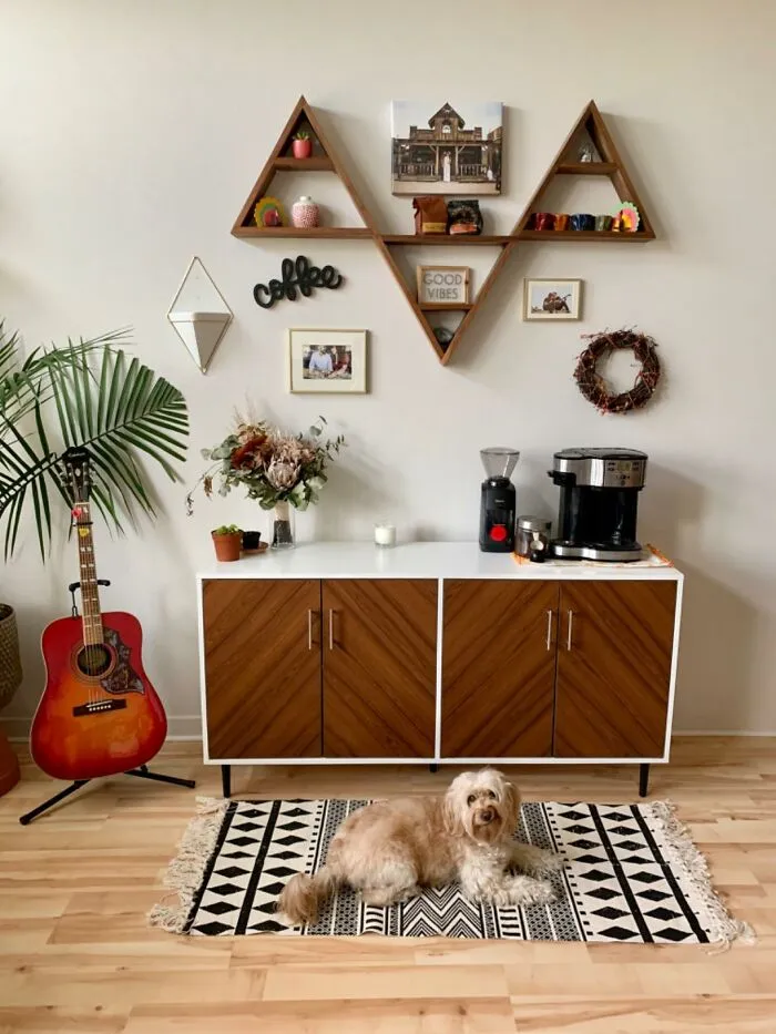 Elevate Your Dining Space With A <a Style="Display:inline;" Href="Https://Www.amazon.com/Walker-Edison-Modern-Bookmatch-Buffet/Dp/B07bs6yvc2?ie=utf8&th=1&linkcode=ll1&tag=bptoucan-20&linkid=c3e9f4ea8e12cafc7e5dbe7d5f6df094&language=en_us&ref_=as_li_ss_tl" Target="_blank"><span Style="Font: Inherit; Color: #d74b1f;"> Vintage Inspired Buffet </Span> That Serves Up Classic Style And Sophistication